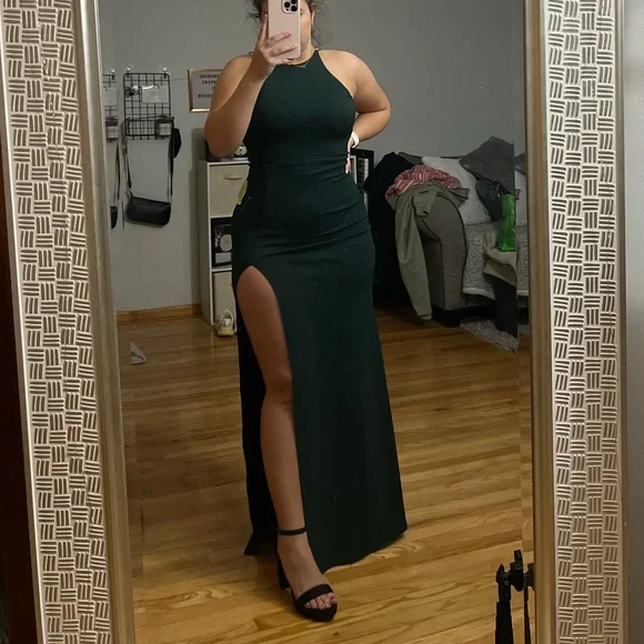 Green maxi dress - Picture 1 of 7